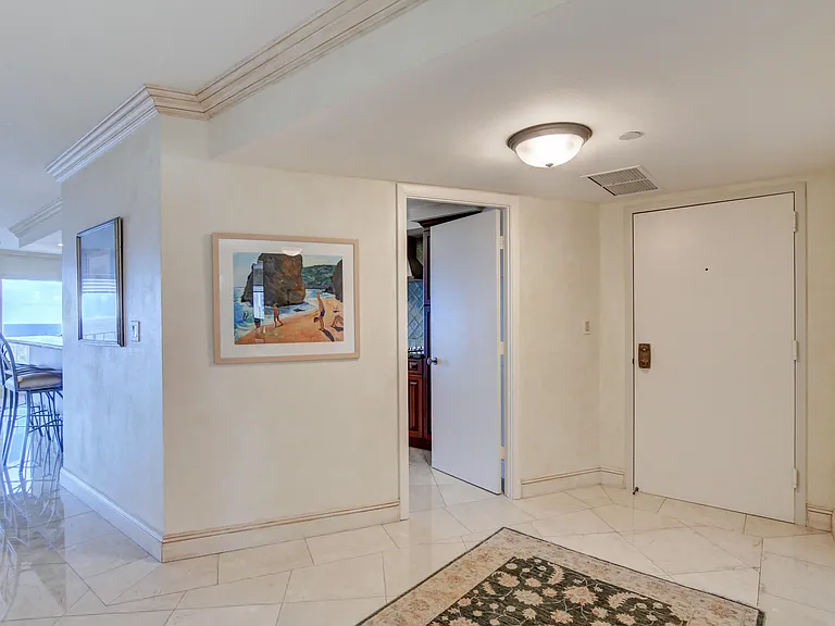 4301 N Ocean Blvd #607 — Photo 31