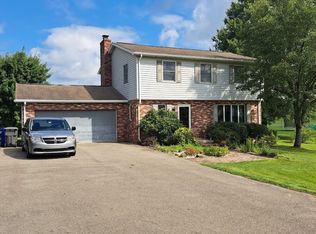 283 Holyoke Rd, Butler, PA 16001