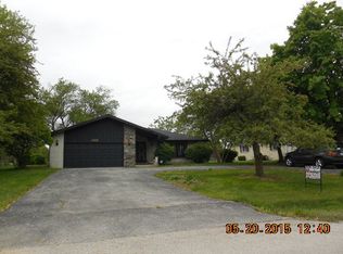 2929 E Hickory Ln, Crete, IL 60417