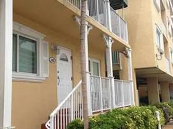 2415 NW Sixteen Street Rd #103, Miami, FL 33125