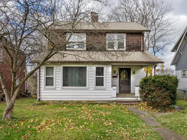 325 Pershing Dr, New Kensington, PA 15068