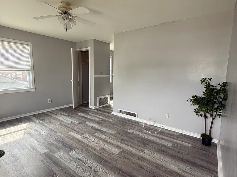 43 Pioneer Cir — Photo 2