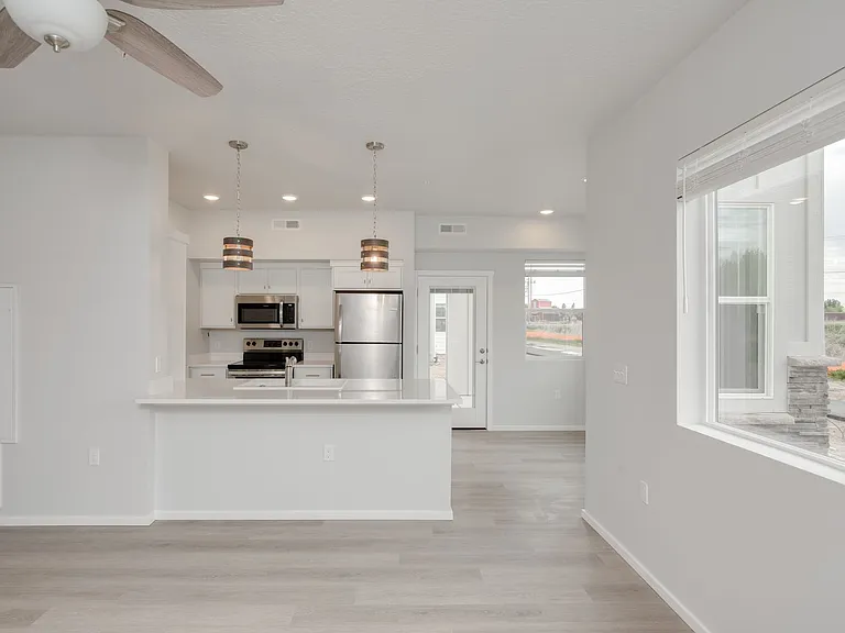 5111 Osgood Ln #201 — Photo 4