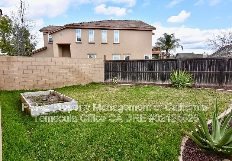 35808 Chalet Ct — Photo 22