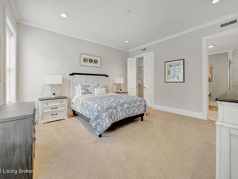 9419 Norton Commons Blvd #203 — Photo 17