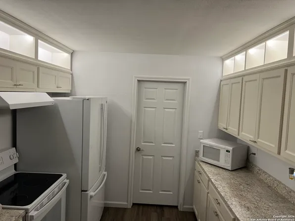 301 S PRICE ST, Rocksprings, TX 78880