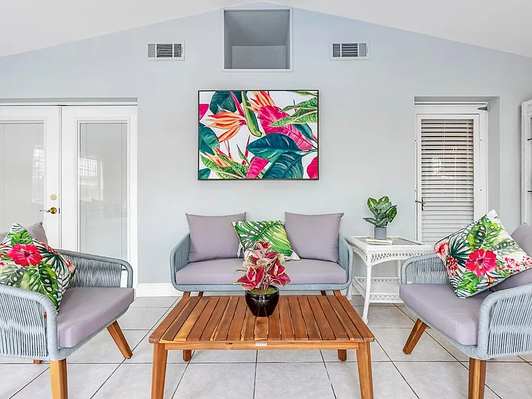 16908 Innocente Ave #A — Photo 22