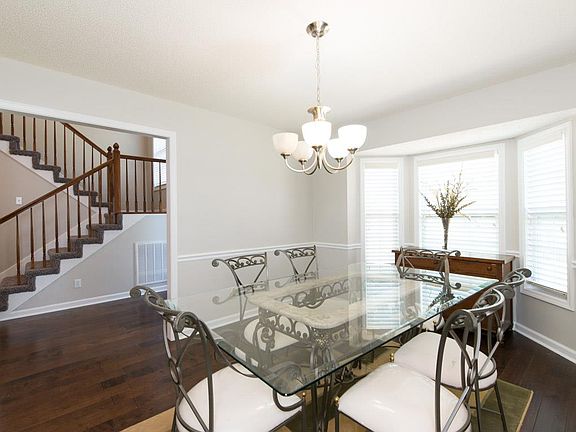 4th image of 779 Sugarcane Way