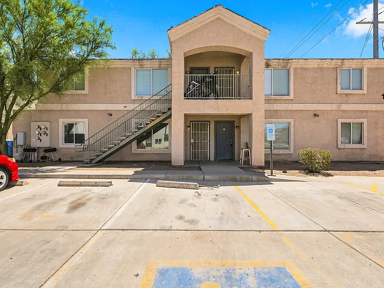 2324 W Lone Cactus Dr #11 — Photo 16
