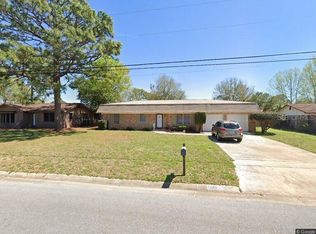 5850 Adelyn Rd, Pensacola, FL 32504