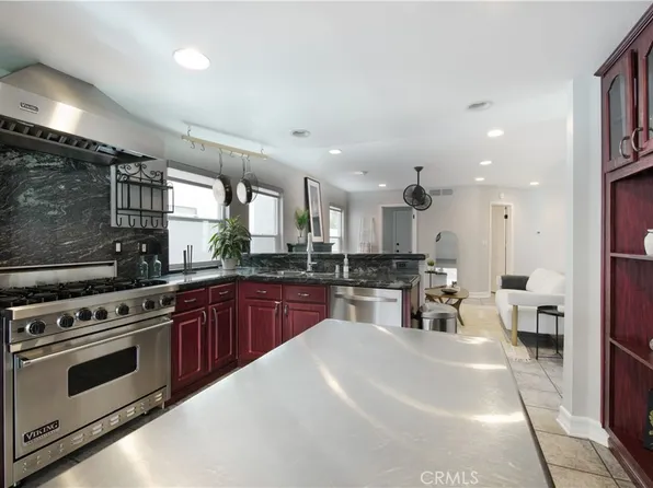 26823 Hot Springs Pl, Calabasas, CA 91301
