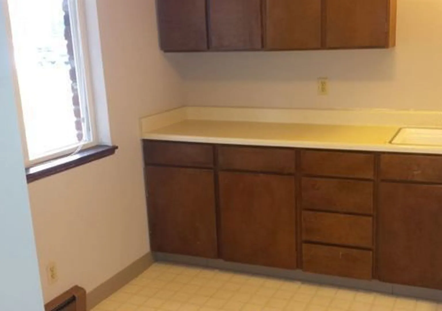 Wonderful Mead School District 1 Bedroom 1 Bath Apartment — Photo 3