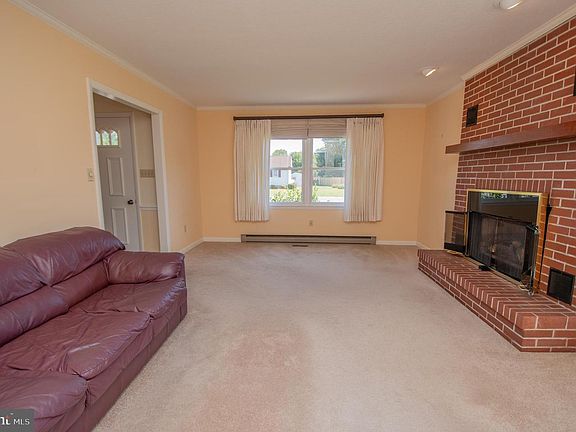 5th image of 11 Bennett St