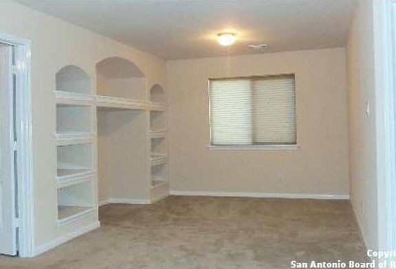 Built ins/upstairs media
