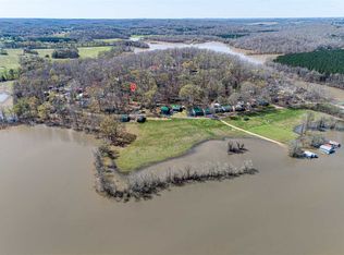 75 Elkins Cir, Decaturville, TN 38329