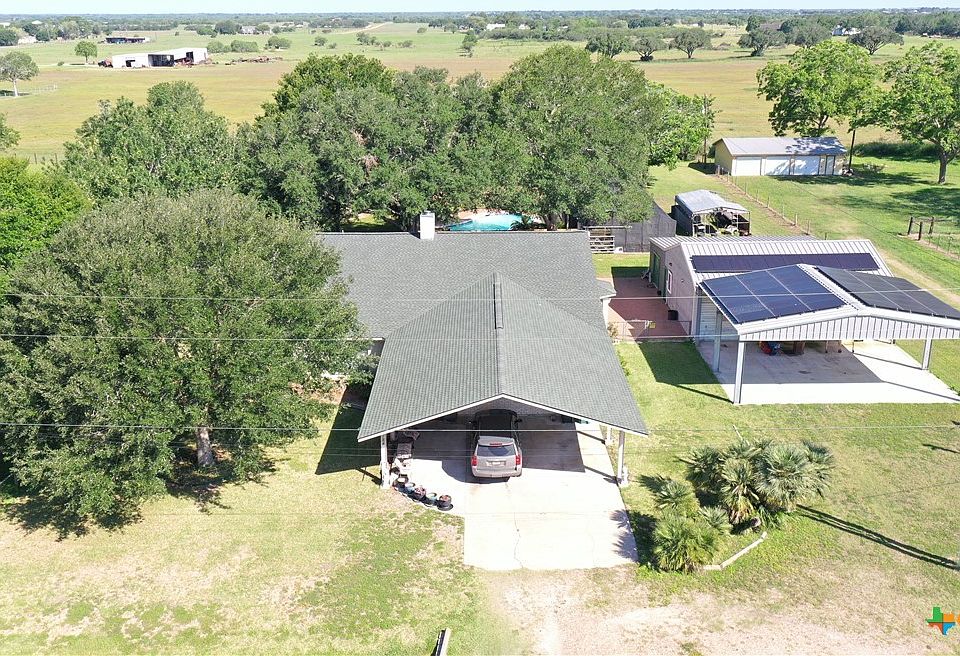1st image of 184 Russell Rd