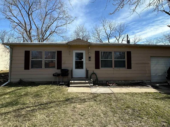 7201 S 69th St, La Vista, NE 68128