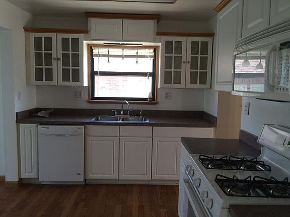 4th image of 1812 Elsmere Ave
