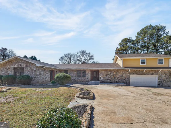 6419 Edenfield Dr, Lithonia, GA 30058