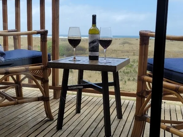 304 14th Street NW #302, Long Beach, WA 98631