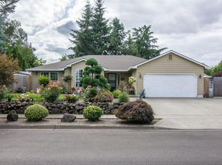 255 S 6th Ave, Cornelius, OR 97113