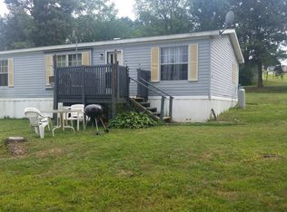 405 In The Country In Hamburg, Hamburg, PA 19526