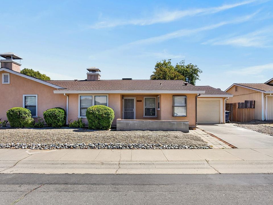 1st image of 8120 La Almendra Way