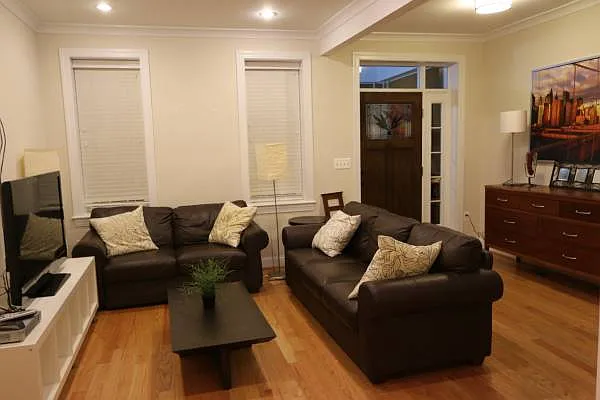 516 Park Rd NW — Photo 3