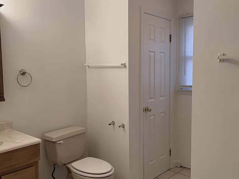 1st floor bathroom