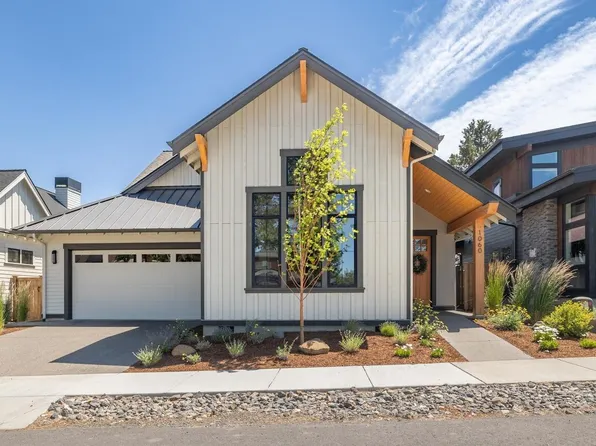 1060 N Bluebird St, Sisters, OR 97759