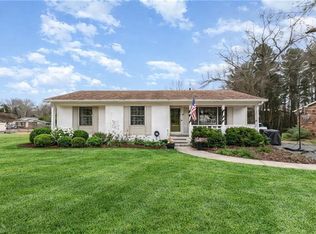 713 Lake Dr, Kernersville, NC 27284