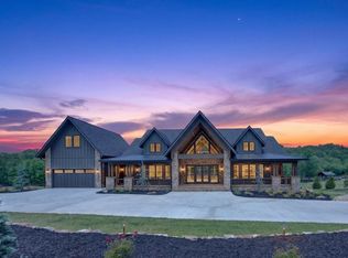1753 Grassy Creek Rd, Copperhill, TN 37317