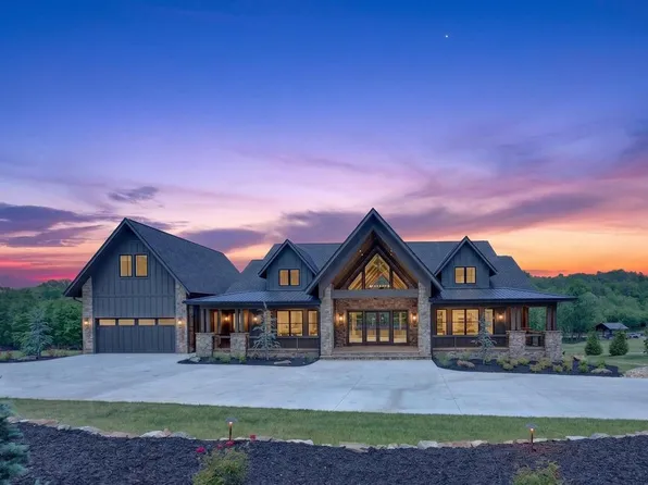 1753 Grassy Creek Rd, Copperhill, TN 37317