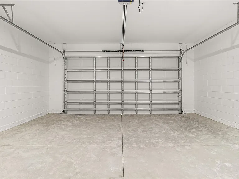 2021 W Alhambra Dr — Photo 30