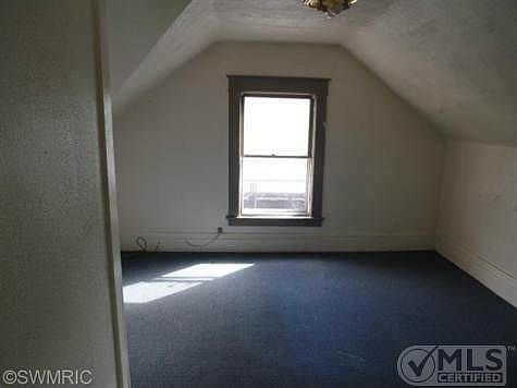 Bedroom 1- Upper Unit