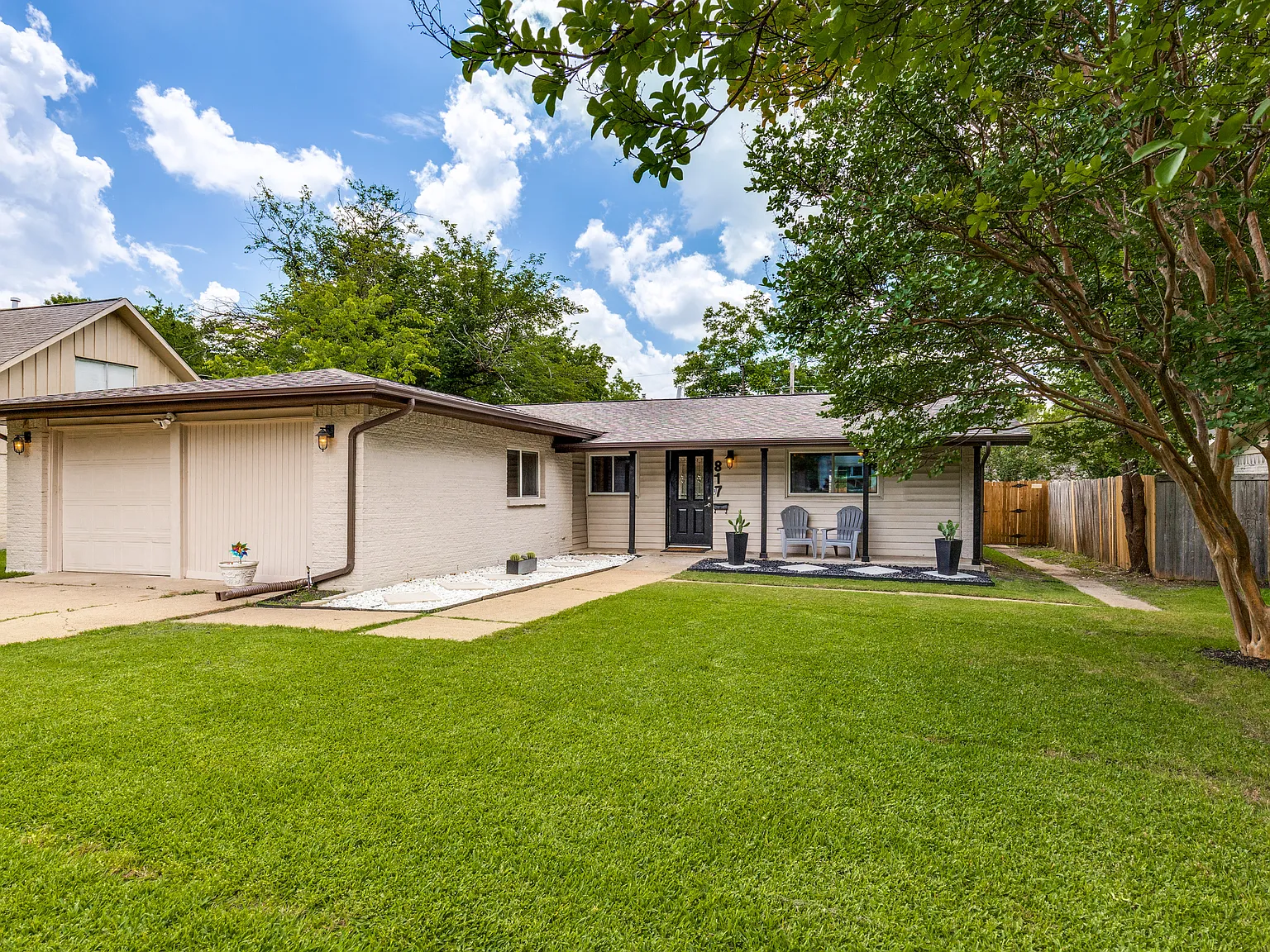 4 bed, 1715 sqft, $2,800 — Photo 3