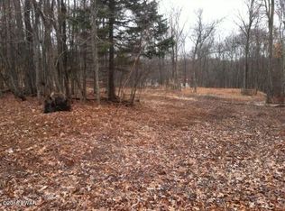 111 Winding Brook Dr, Milford, PA 18337