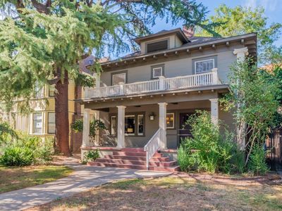 2529 Capitol Ave, Sacramento, CA, 95816