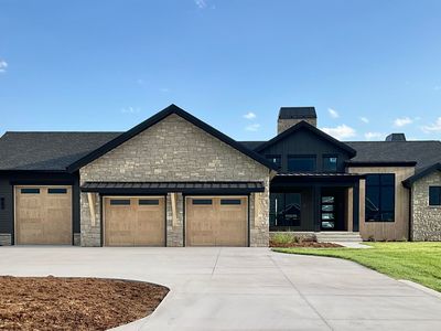 296 S Sagebrush Trail, North Platte, NE, 69101