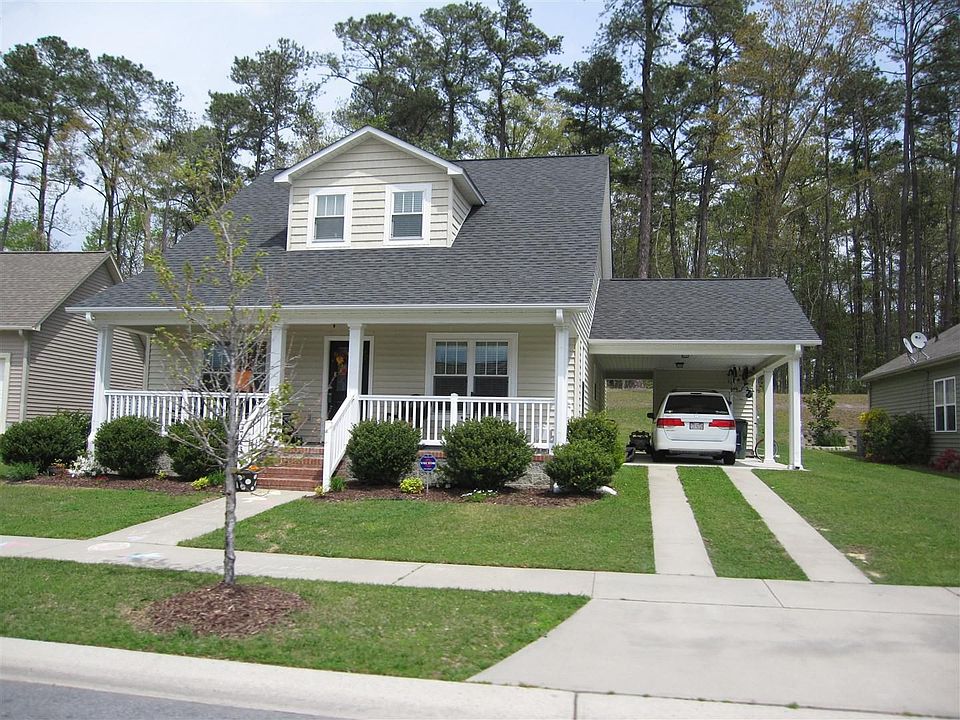 house with private back yard