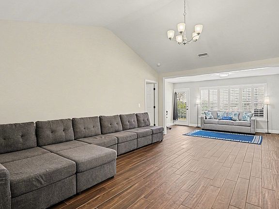 5th image of 3116 Robins Nest Way