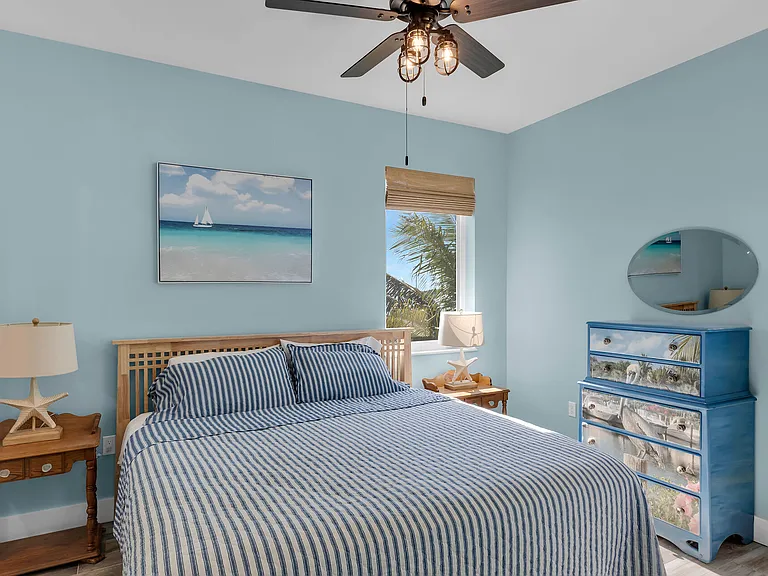 9 Beach Dr — Photo 13