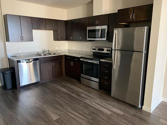 2nd image of 2010 Milvia St #2B-2Ba-1018Sqft