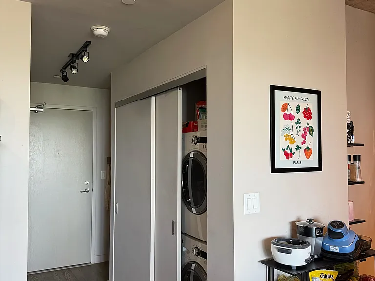 224 Lyon St N #1401 — Photo 12