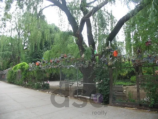 Rented by DSA Realty | media 64