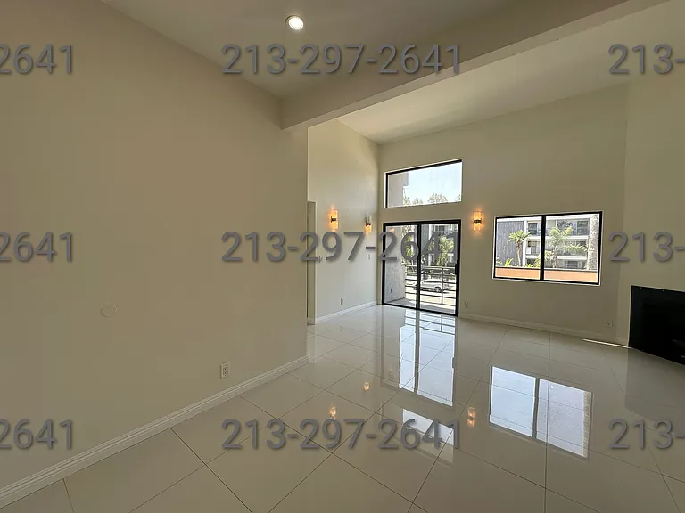 5715 W Olympic Blvd #203 — Photo 2