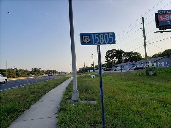 3rd image of 15805 Us Highway 19