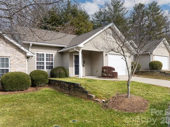 92 Wiltshire Cir, Fletcher, NC 28732