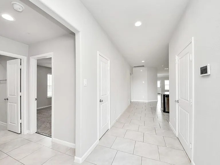 3314 Zephyr Park Ln — Photo 5