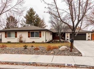 905 Manzanita Ln, Reno, NV 89509